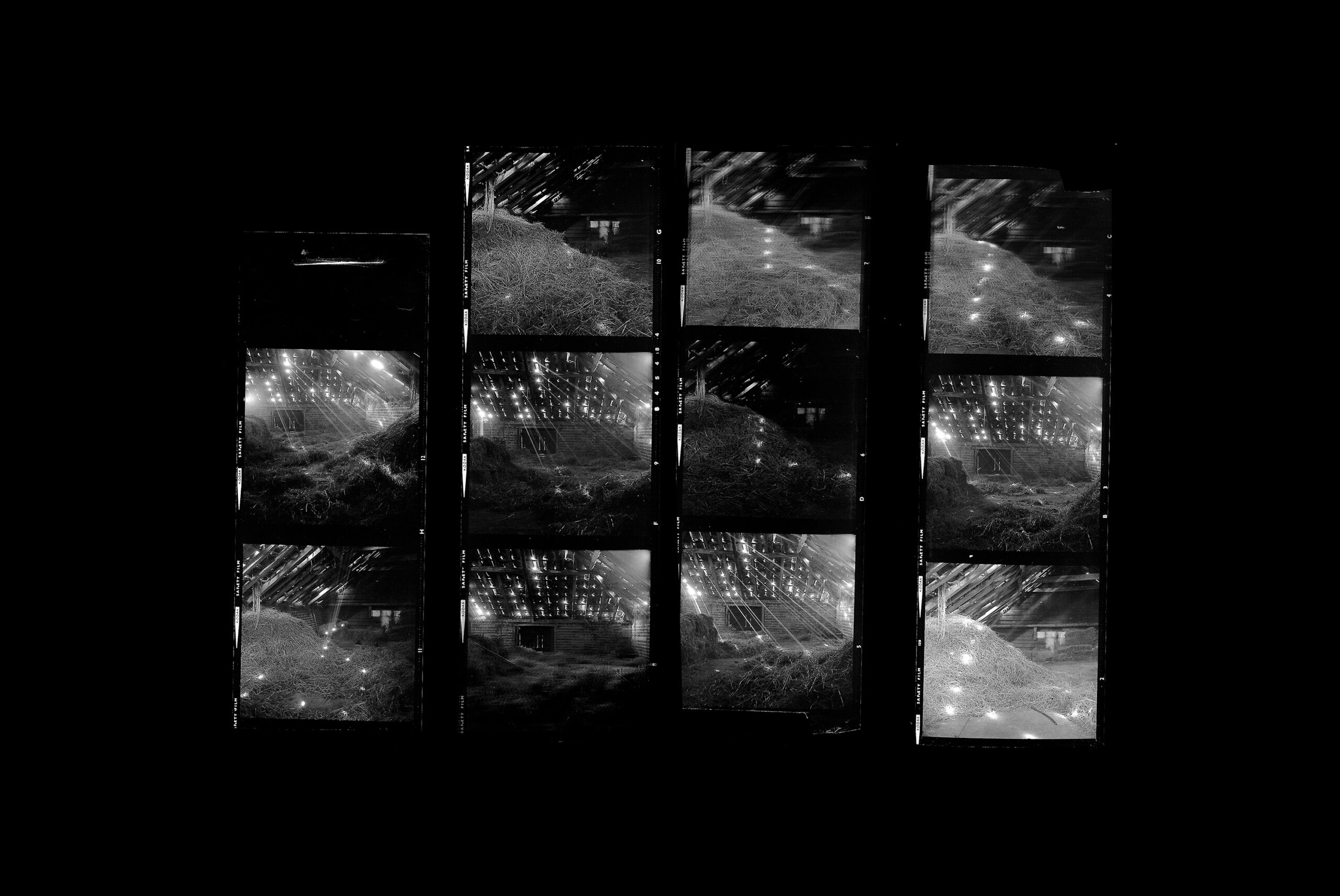 Barn Negs 1_AFP_Home